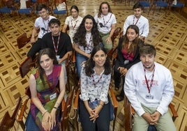 En primera fila y de izqda. a dcha: Isabel María Moreno, Eugenia Luisa Rodríguez y José Javier López. En segunda José María García, Alba Lancharro y Andrea Ixchel Martínez. Y en tercer término: José Joaquín Virtudes, Rocío Rodríguez, Esther Rodríguez y Jacob González.