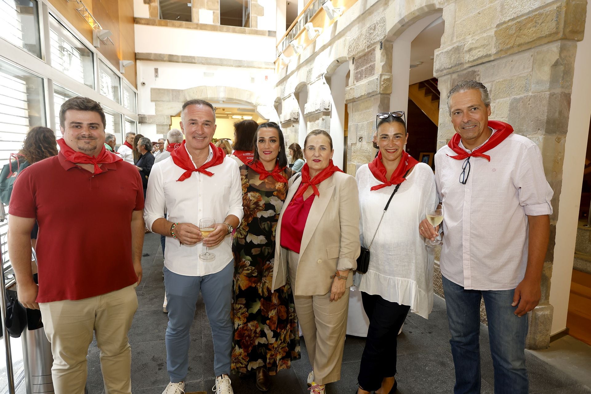 Miguel Ángel Vargas, Enrique Gómez Zamanillo, Lucía Montes, Rosa Fernández, Elena Castillo y Miguel Remón.