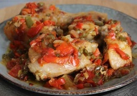 Pollo al chilindrón, un clásico de nuestra cocina.