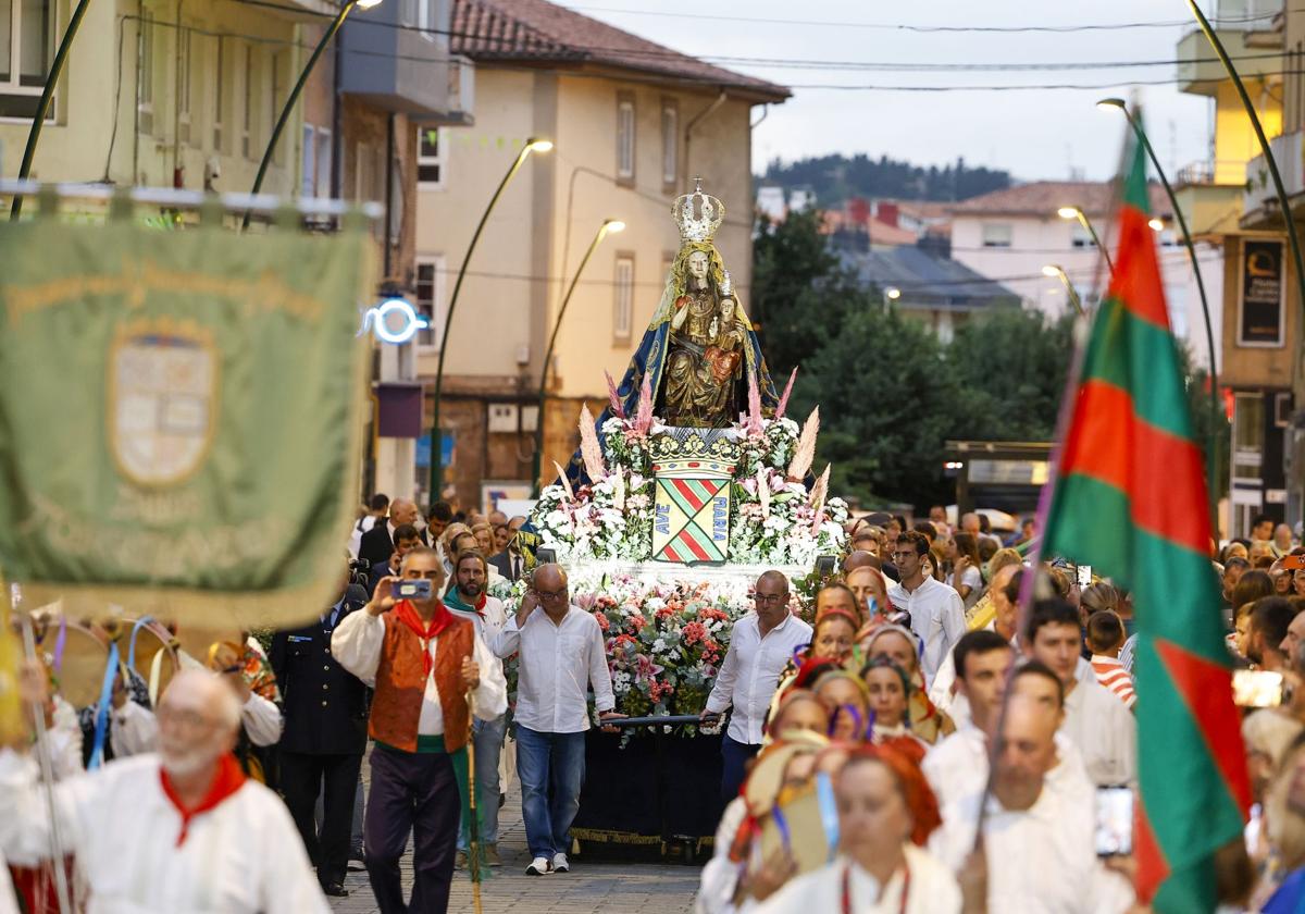 La procesión en imágenes