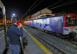 Los vagones del tren constituyen uno de los objetivos preferidos por los grafiteros para dejar su sello.