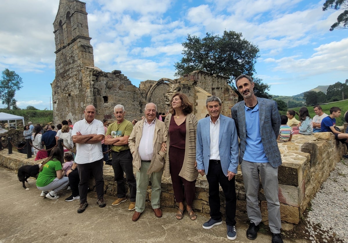 De izquierda a derecha, Javier Marcos, Manuel Varela, Miguel Rodrigáñez, Celestina Losada, Ramón Cuesta y Domingo de la Lastra.