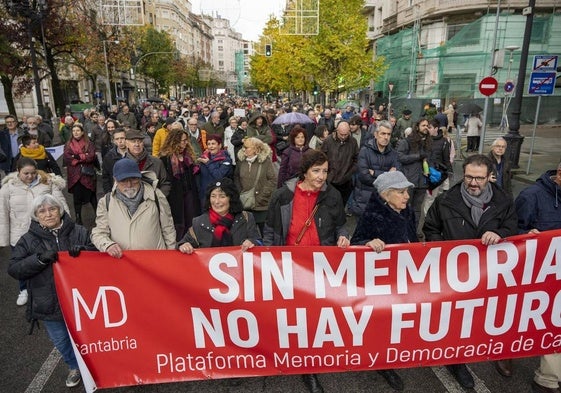 Manifestación en defensa de la Ley de Memoria Histórica en Santander, en 2023.