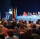 Imagen principal - La UIMP clausura sus cursos de verano reivindicando su singularidad: «Queremos ser dueños de nuestro destino»