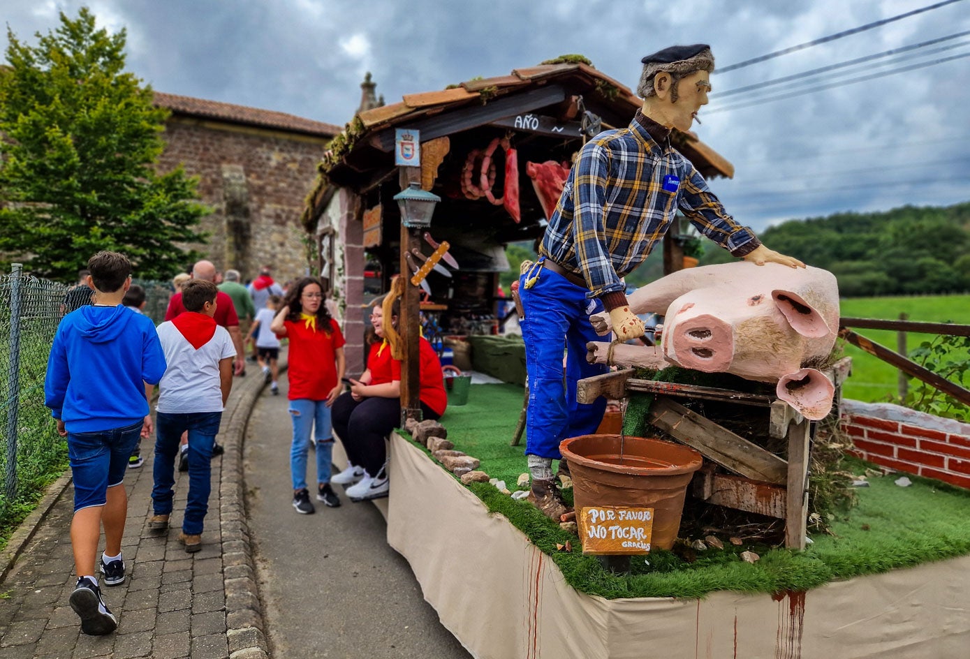 La carroza 'El matacío de Sierra' ha recibido el premio a la tradición.