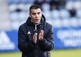 El técnico Fran Martín, durante un partido con la Gimnástica.