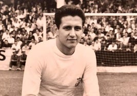 Isidro Ruiz, el primer goleador racinguista al Cartagena.