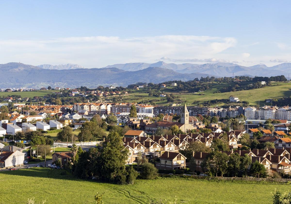 Vista panorámica de Santa Cruz de Bezana.