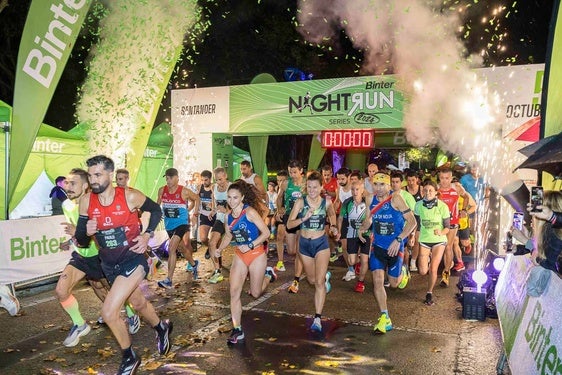 La marea verde toma Santander con la Binter Night Run