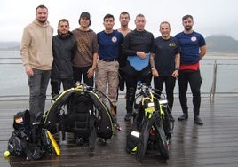 Equipo integrado por los arqueólogos subacuáticos del proyecto y por personal de la Unidad de Buceo de Ferrol de la Armada.