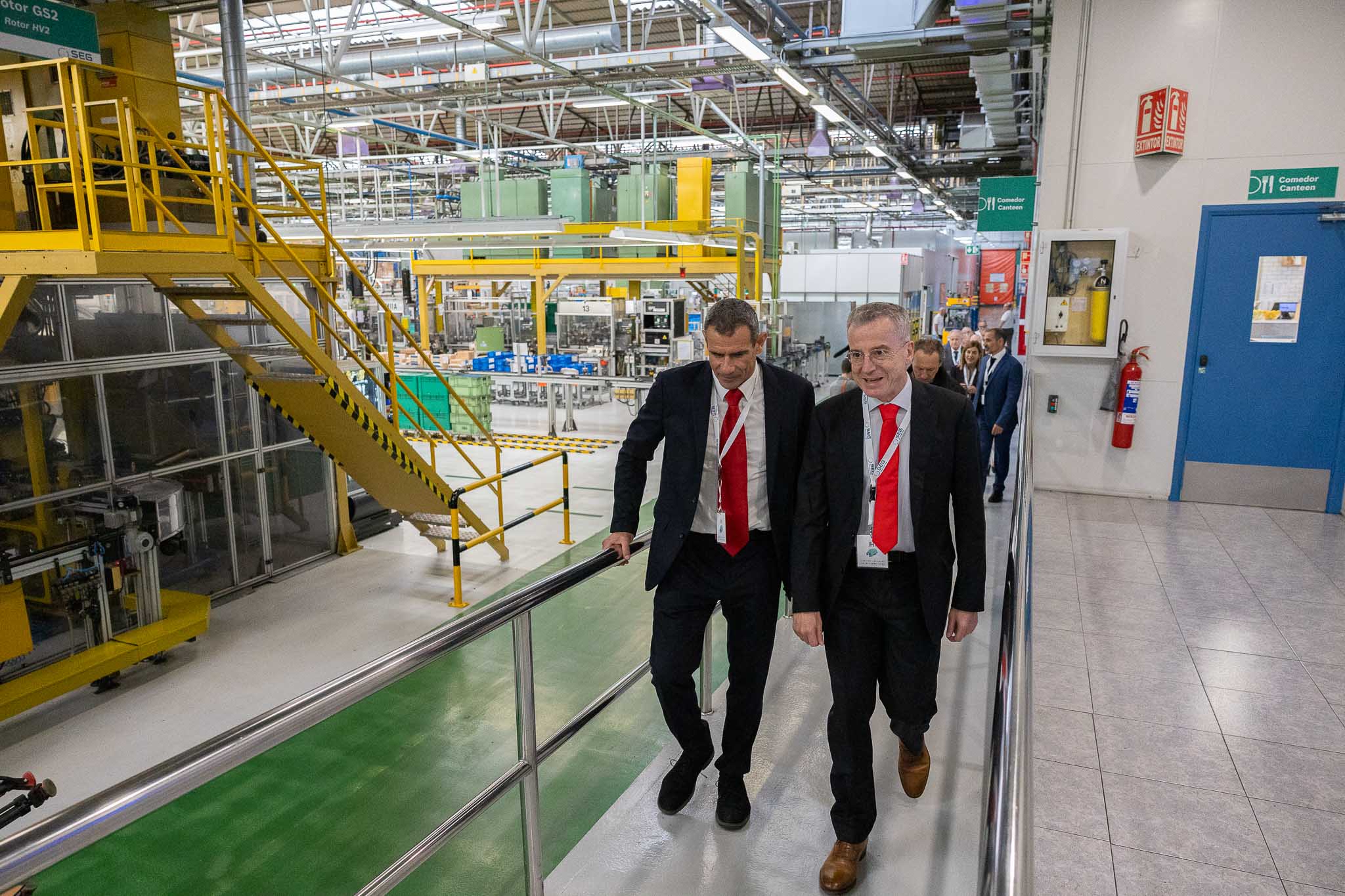 El CEO de SEG Automotive, Ferdinando Sorrentino, encabeza la comitiva.