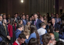 Felipe VI, durante su última visita a Cantabria, el pasado abril, cuando participó en un acto con jóvenes en Santander.