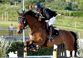 Ruben Gómez, con Caelios de Roumard, se hizo con el primer puesto en el Trofeo Rótulos Bedia.