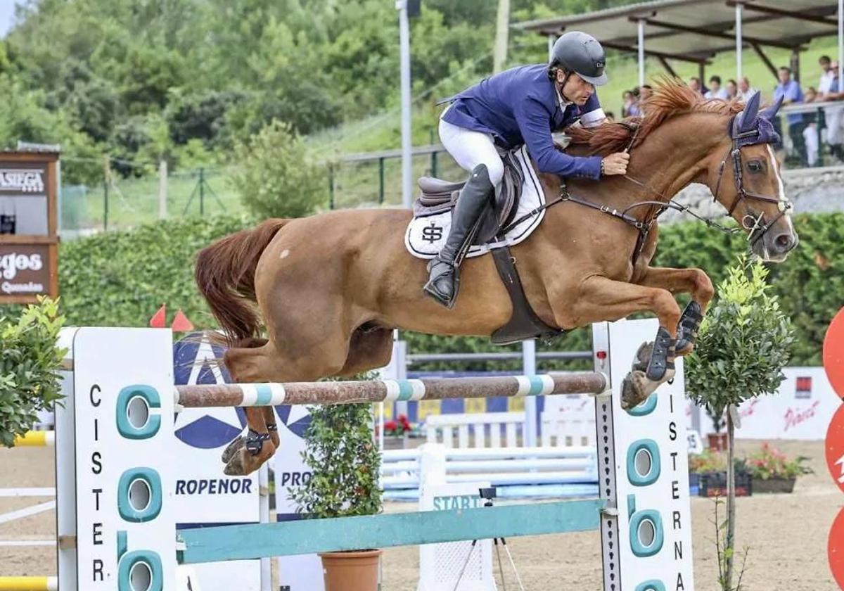 Iván Serrano y Dix Deder se impusieron en el Gran Premio Trofeo Banco Santander.