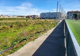 Zona de La Albericia donde sigue sin levantarse el muro.