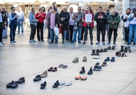 Concentración en la Plaza Porticada con motivo del Día de las Personas Sin Hogar.