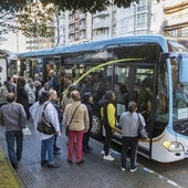 Retrasos y paradas de autobús llenas en el primer día de huelga de los conductores