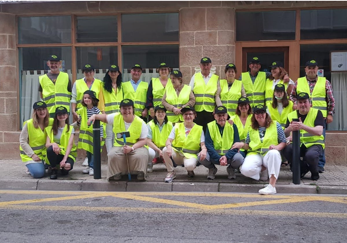 Integrantes de la Asociación de Vecinos del Barrio San Antonio de San Vicente.