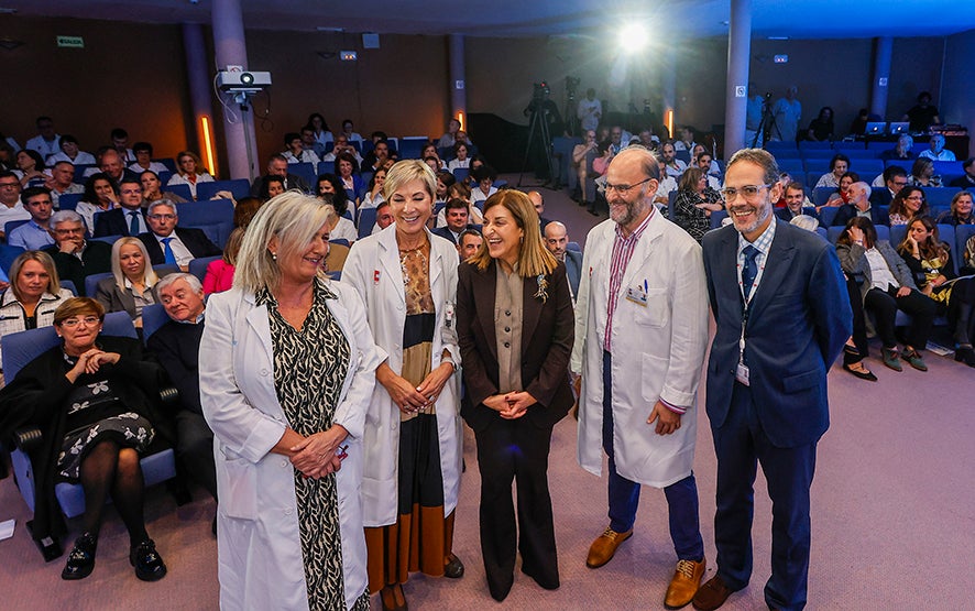 María Ángeles Moreno, Yolanda Montenegro, Sáenz de Buruaga, José Luis Ruiz y José Carlos Martín.