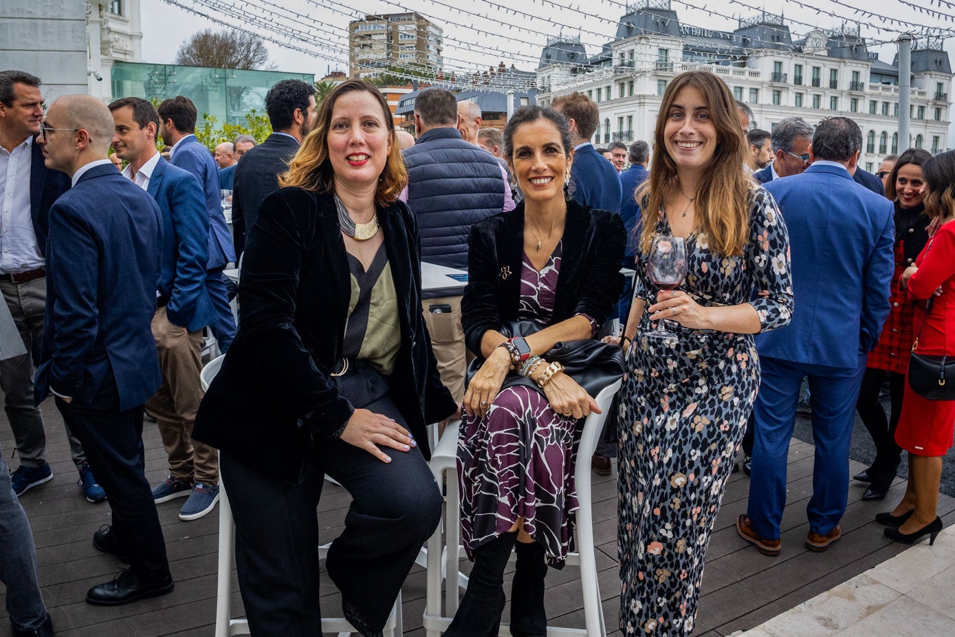 María Luisa Baldor, Arancha Mallén y Beatriz Portilla.