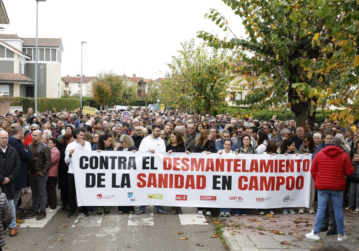 Campoo sale a la calle por la sanidad pública