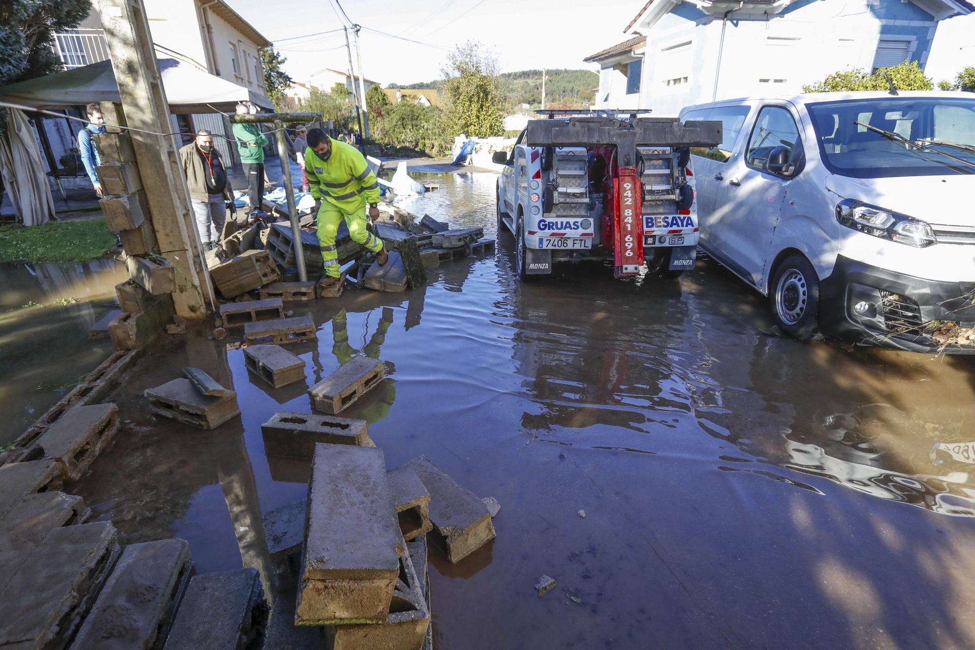 Imagen de una inundación provocada por el río Pas.