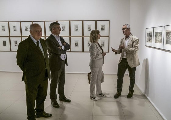 Gaspar Laredo y Juan Muñiz, en la muestra 'GOYA & goyas' celebrada en el Casyc en 2019.