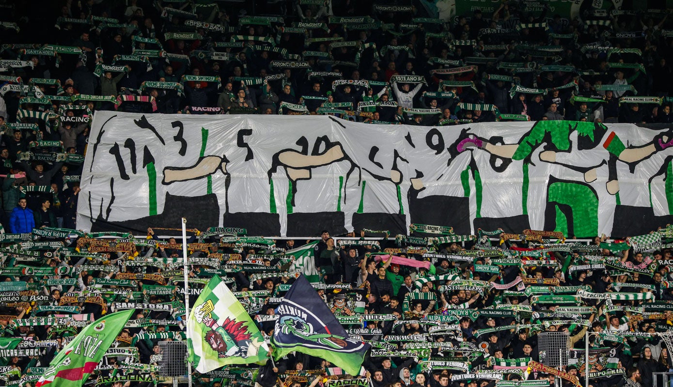 Tifo evocando el plante de 2014.