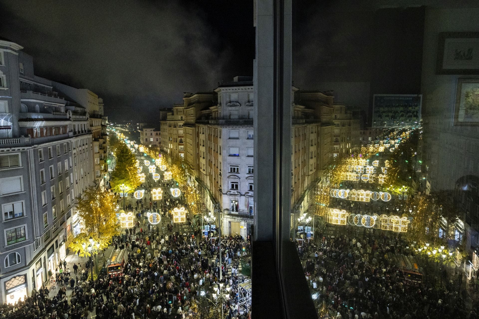 Más de tres millones de luces led se encendieron este jueves