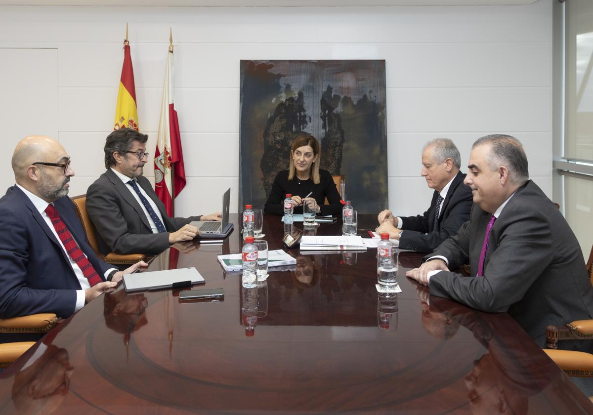 Reunión mantenida esta semana en Peña Herbosa.