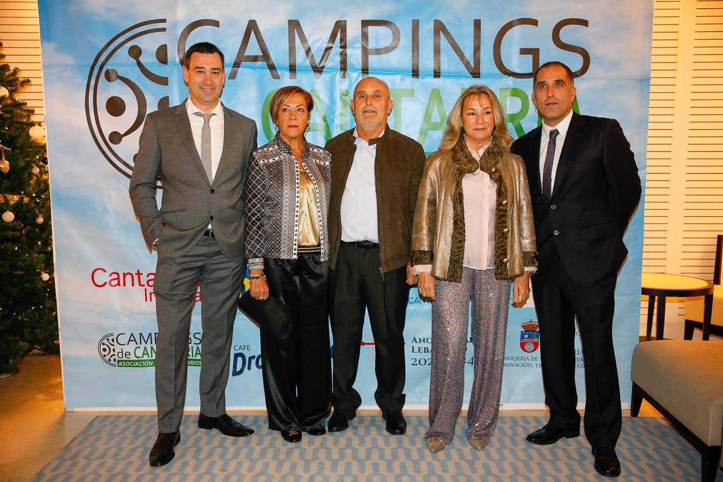 Juan Luis Sáez, Marimar Guirlés, Emilio Valle, Ana Beriain y Eneko Valle.