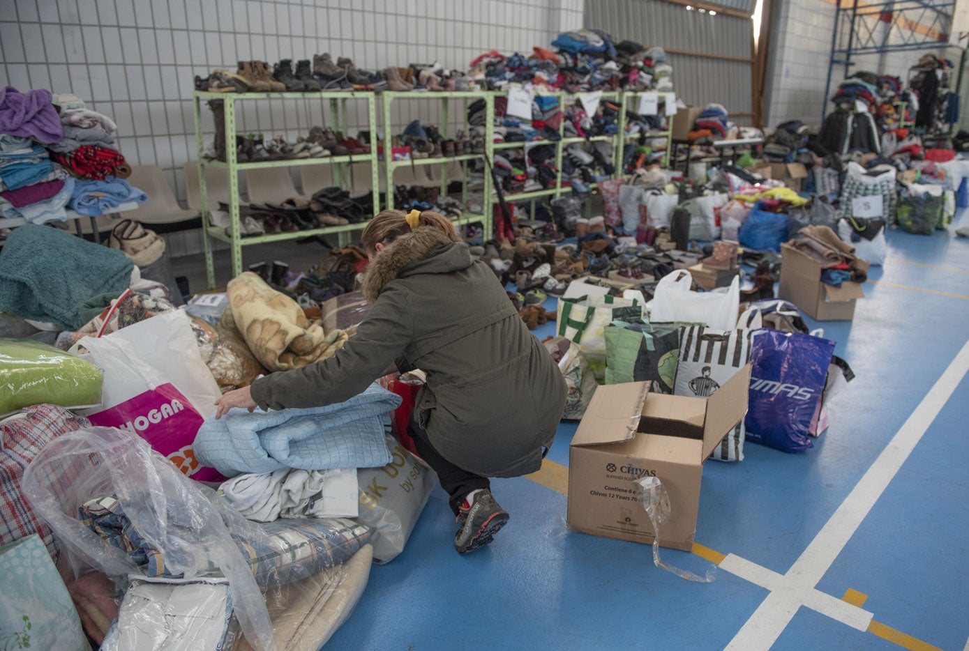 Muchos vecinos donaron objetos para los vecinos más afectados. 