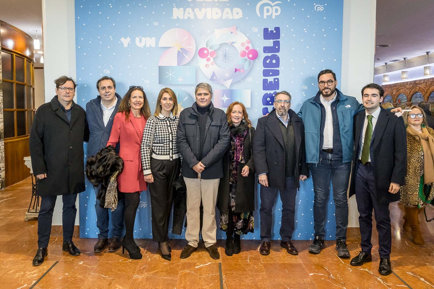 Enrique Menéndez, Enrique Pando, Marta Albera, Alba Cos, Severiano Cuesta, Teresa Cos, Javier Noriega, Manuel García y Nacho Mara.