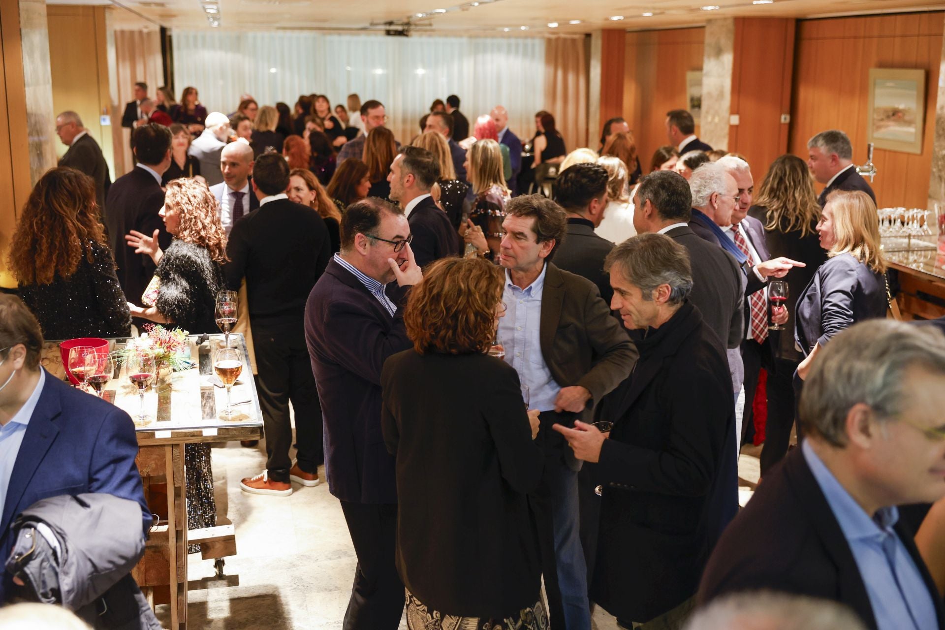 Grupo de invitados a la gala de Empresaria del Año de Cantabria.