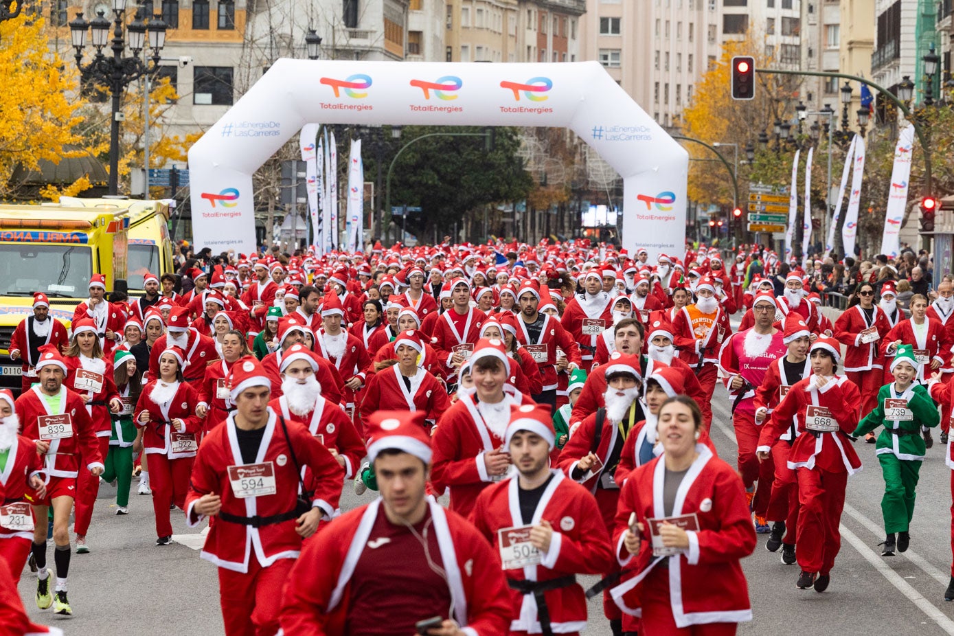 Búscate en la carrera de Papá Noel de Santander