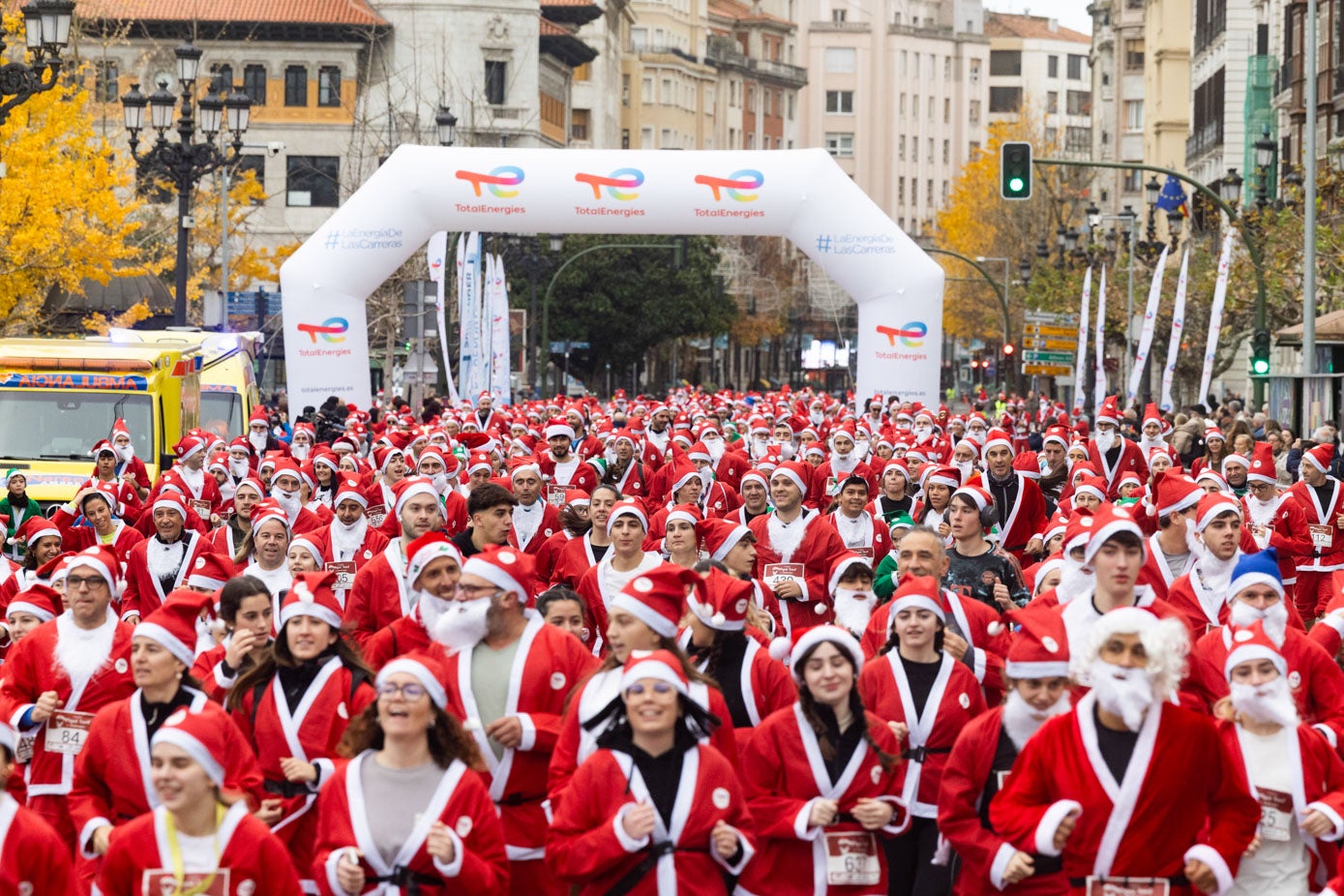 Búscate en la carrera de Papá Noel de Santander