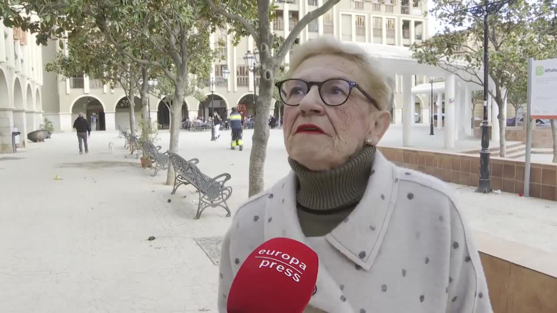 Las víctimas en el recuerdo de la zona cero de la dana: "Es como si no fueran fiestas"