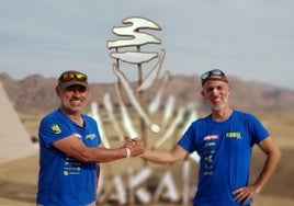 Chisco (izquierda) y Rafa Benavente, antes de iniciar su quinto Dakar.