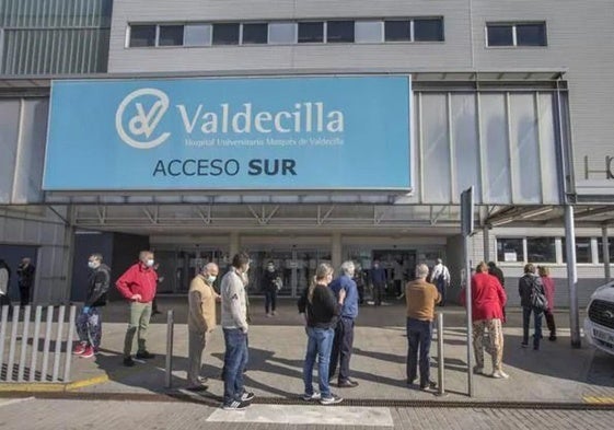 El sorteo de Navidad de la ONCE reparte 400.000 euros en Valdecilla Sur