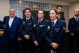 Torrelavega distingue a la Policía Nacional con la Medalla de Honor de la ciudad