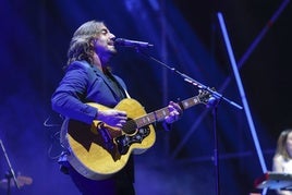 Andrés Suárez en el concierto con el que abrió el ciclo La Plaza en septiembre de 2023