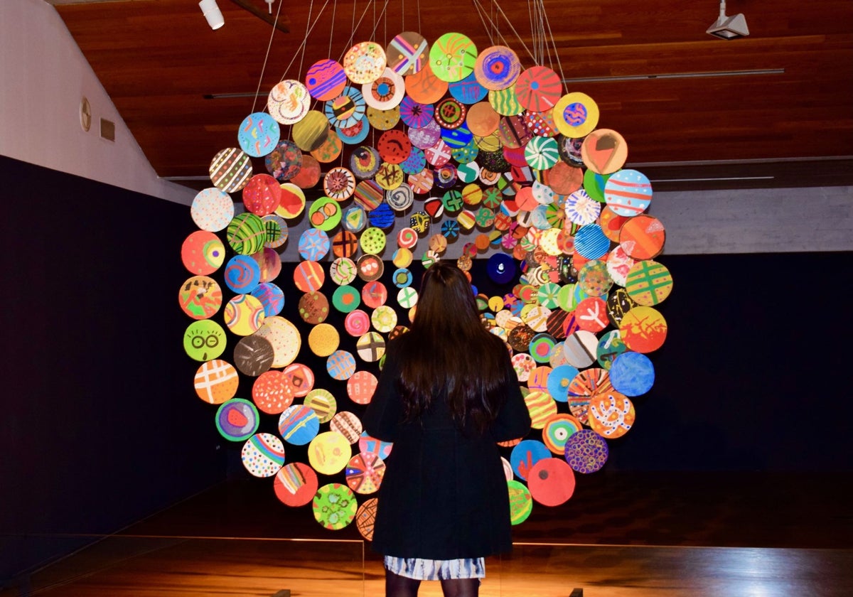 La exposición &#039;Puntos en el camino&#039; recala en Santilla del Mar