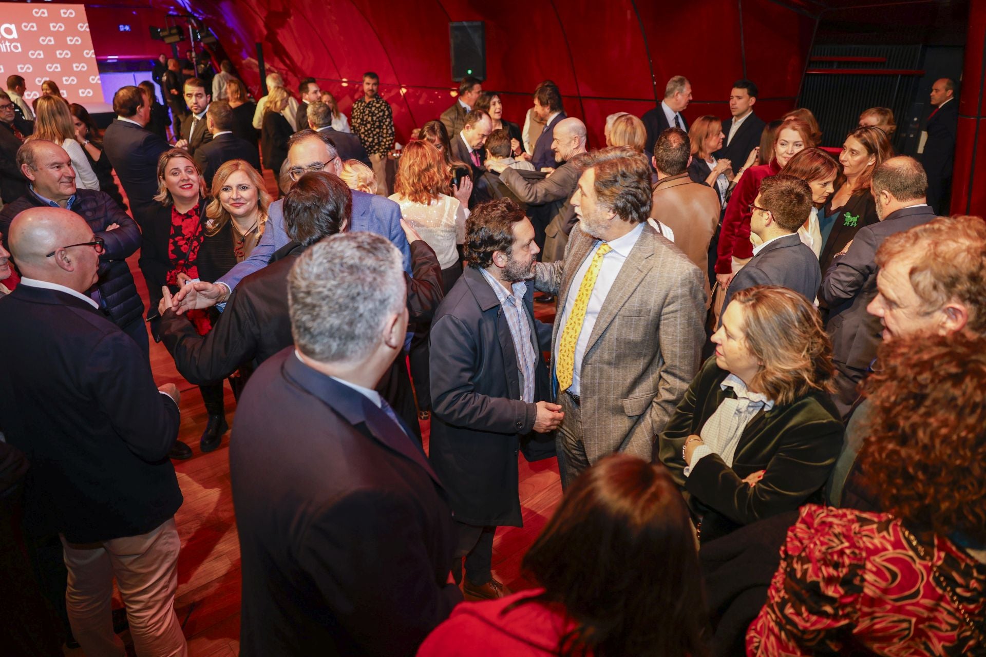 Invitados a la recepción que el Gobierno regional ha organizado como acto previo al Día de Cantabria en Fitur.