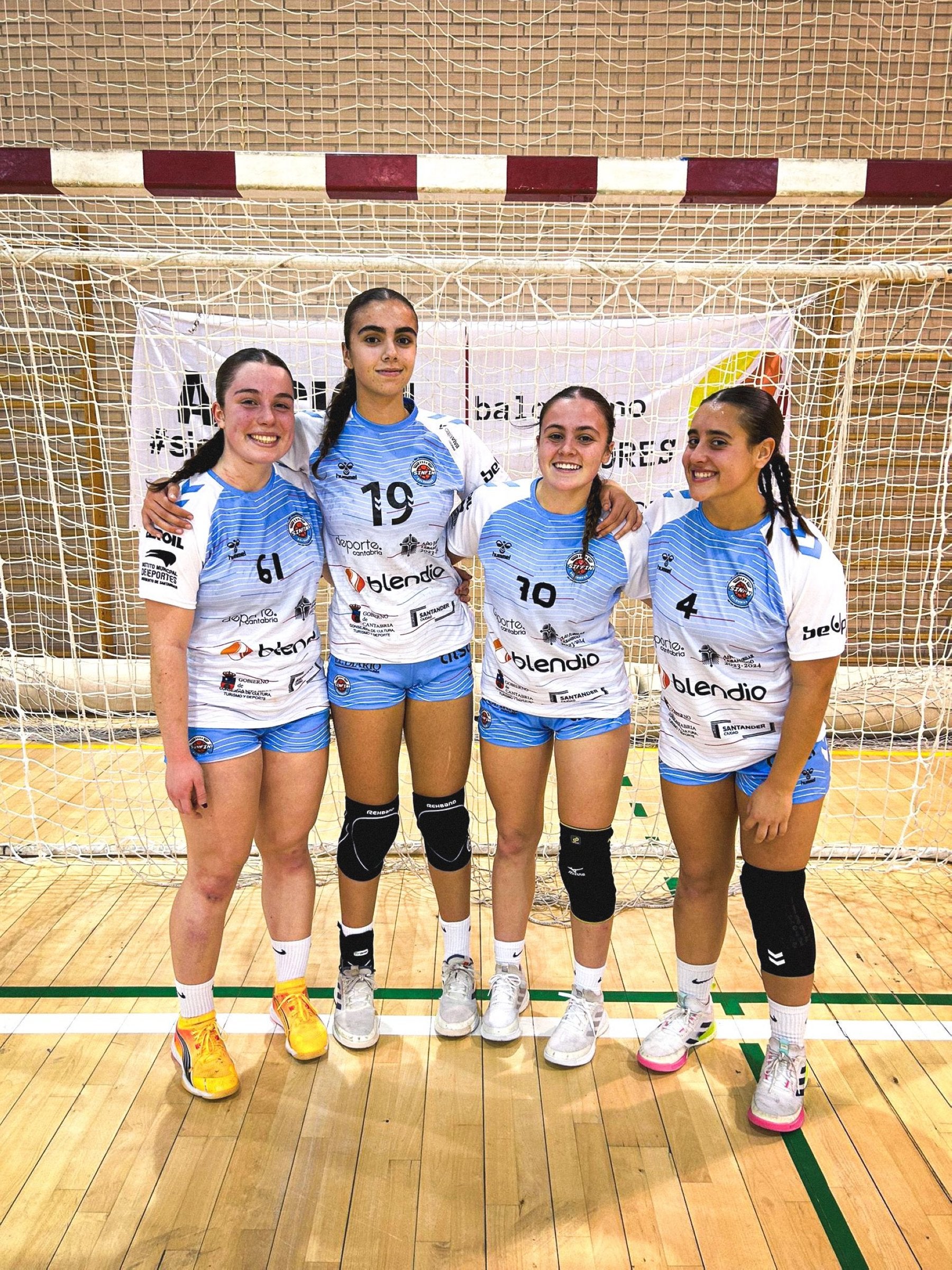 Zaira Calva, Paula Santos, Berta Álvarez y KeilaFernández.