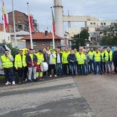 Imagen de los trabajadores de Katoen Natie, el día que comenzaron la huelga.