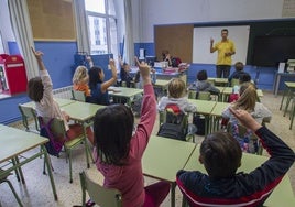 Primer día del curso escolar en uno de los centros educativos de Santander.