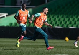 Rober González, en uno de los entrenamientos en La Albericia.