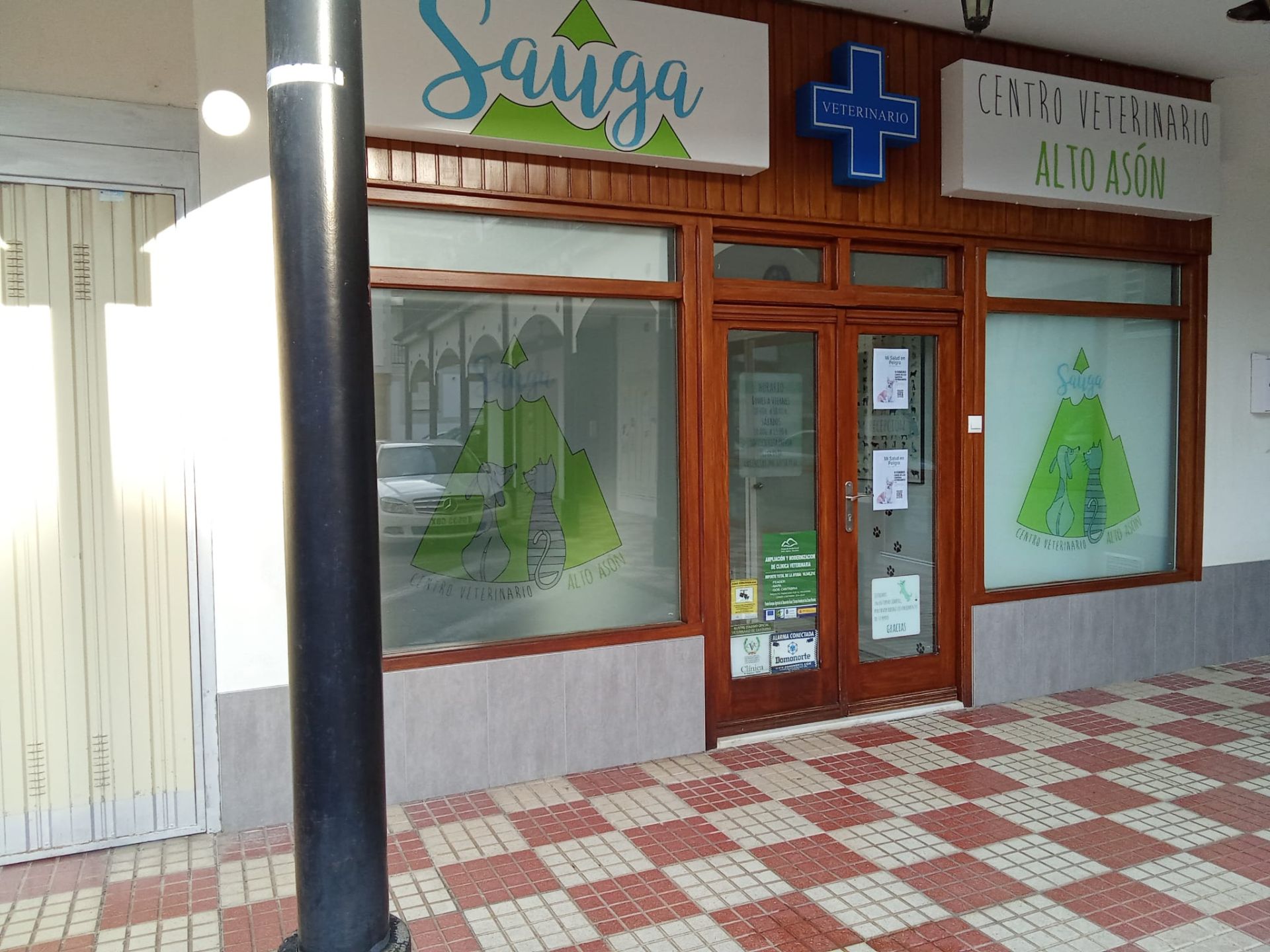 Clínica Veterinaria Sauga-Alto Asón, en Ramales de la Victoria.