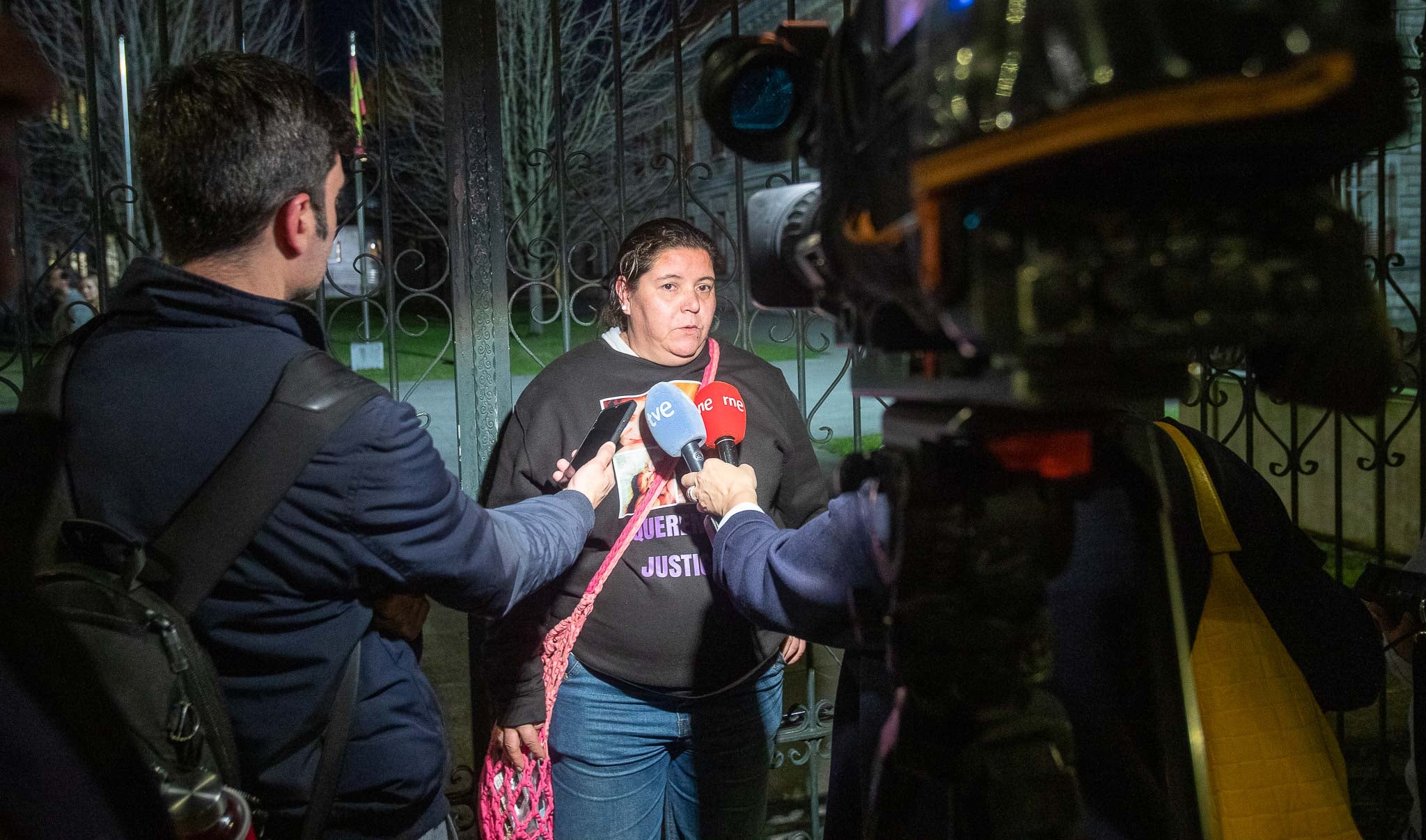 Alejandra Jaular, hermana de Eva, tras conocer el veredicto del jurado.