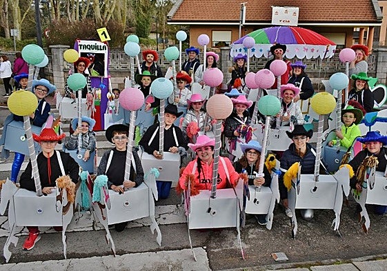 Uno de los grupos ganadores en los carnavales de Los Corrales de Buelna.